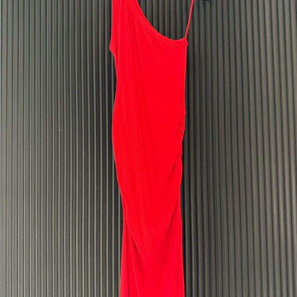 Michael Stars Red one shoulder Dress - Picture 2 of 4